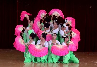 校园文化艺术节舞蹈比赛